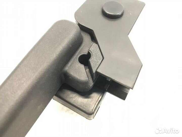 Ручка открывания капота Chevrolet Cruze седан 1.8