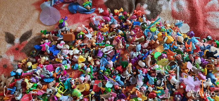 Киндер игрушки