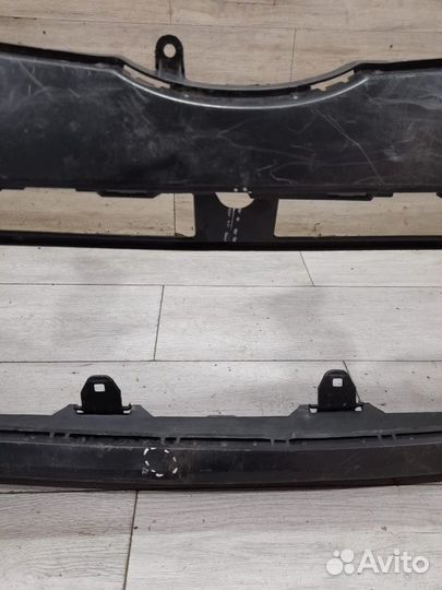 Бампер передний Toyota Camry V50