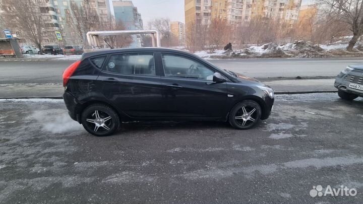 Hyundai Solaris 1.4 AT, 2014, 307 857 км