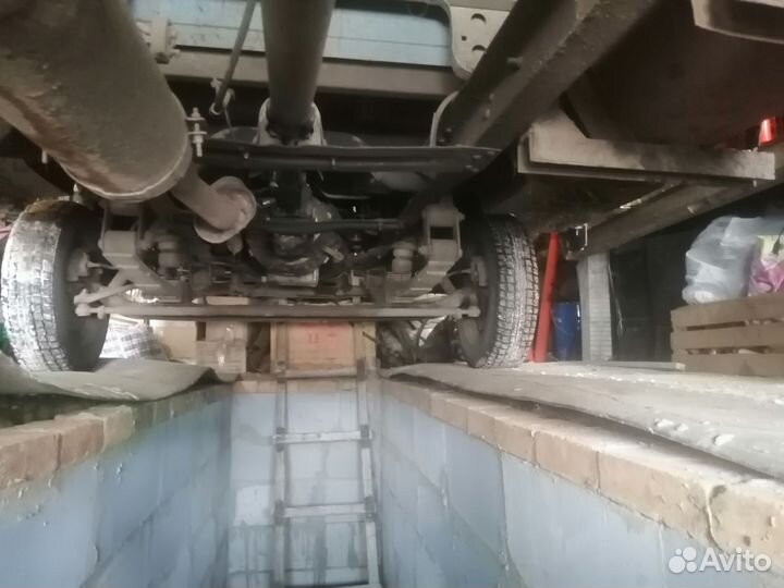 ГАЗ ГАЗель 3302 2.4 МТ, 1997, 300 000 км