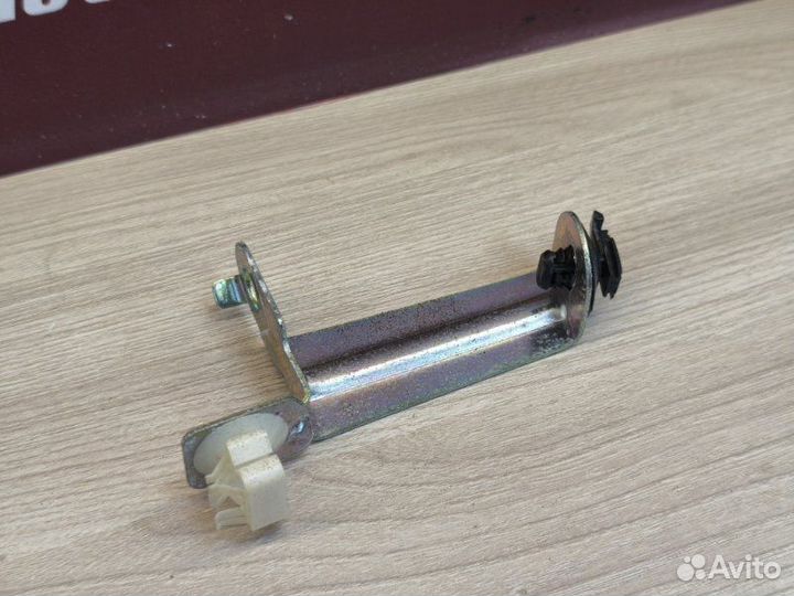 Кронштейн LADA X-Ray