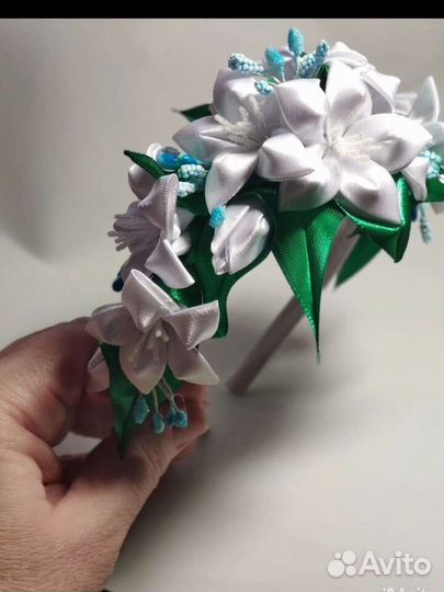 Ободок цветы лилии