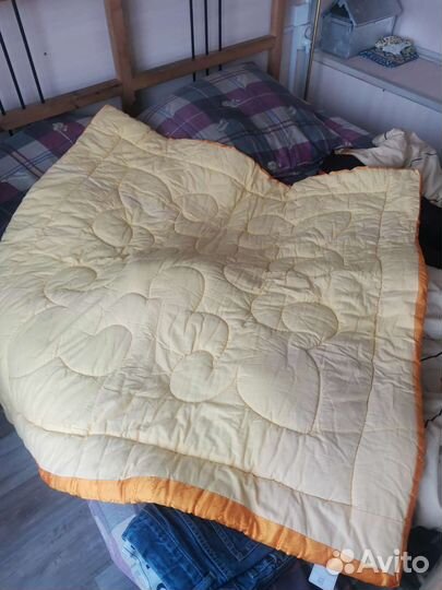 Детское одеяло в кроватку