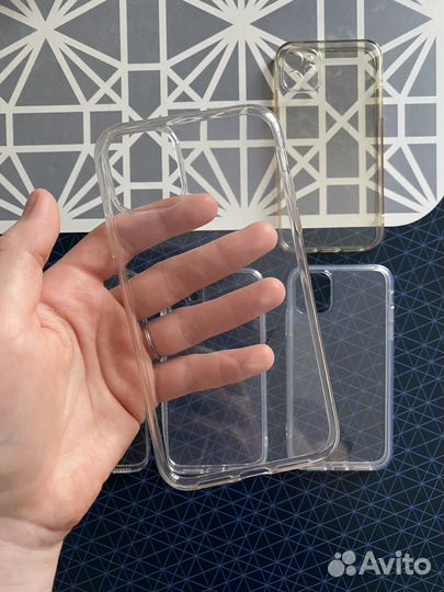 Чехол на iPhone 11