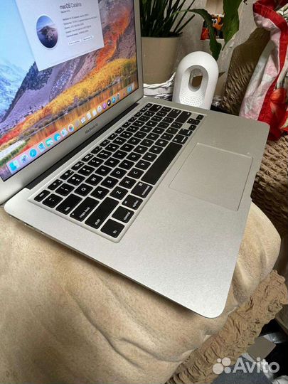 MacBook Air 13, 2014 c 128gb SSD, core I5 1.4ghz/4