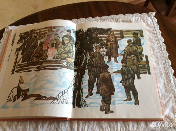 Салют пионерия: Лёня Голиков, Марат Казей,Валя Кот