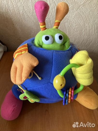 Мяч развивающий Tiny Love 6 мес+