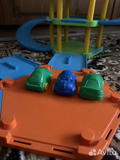 Детские игрушки парковка