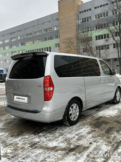 Hyundai Grand Starex 2.5 AT, 2008, 260 000 км