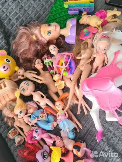 Игрушки куклы пакетом