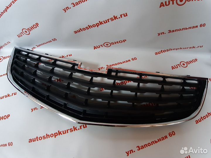 Решетка радиатора Шевроле Круз Cruze рестайл