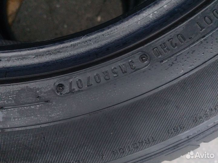 Dunlop Grandtrek ST1 225/60 R18