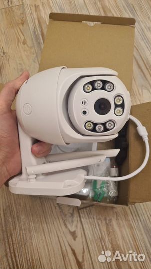 Уличная поворотная Wi-Fi камера