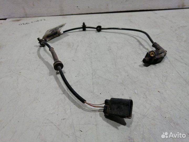 Датчик abs задний правый Ford Focus 3 1.6 2013