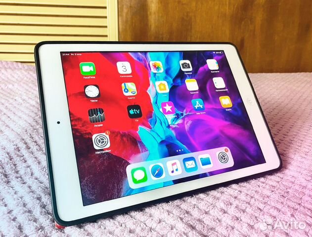 iPad Air LTE с коробкой (состояние 5)