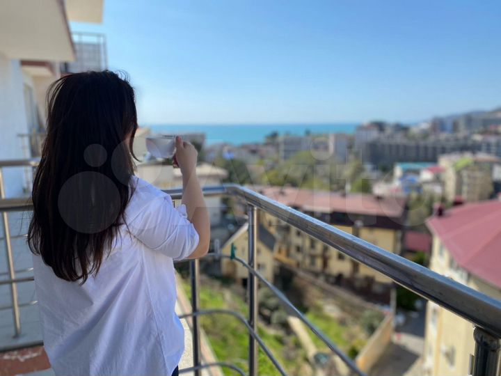 2-к. квартира, 45 м², 7/18 эт.