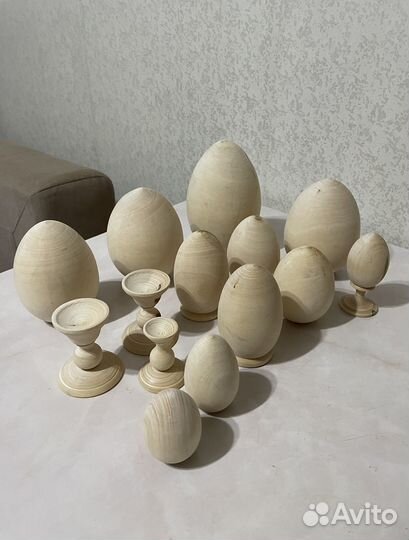 Яйца деревянные и подставки