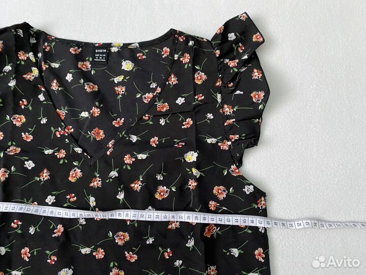 Блузка в мелкий цветочек s 42