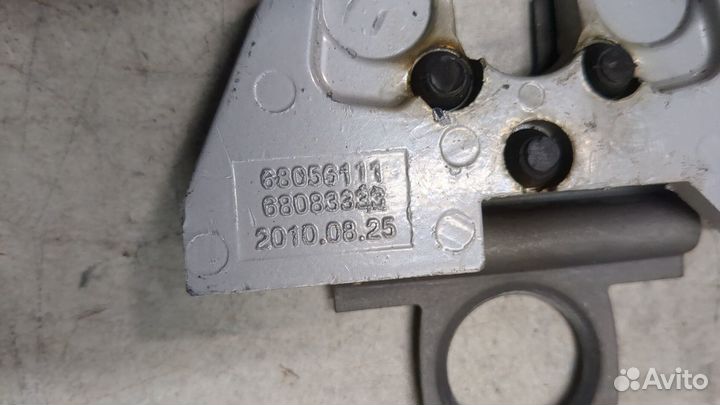 Кронштейн Dodge Charger 2014