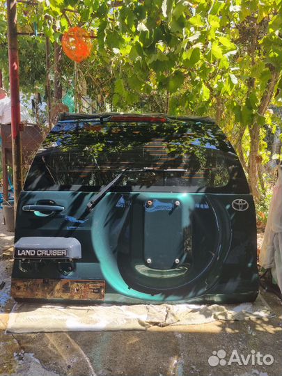 Задняя дверь Toyota Prado 120