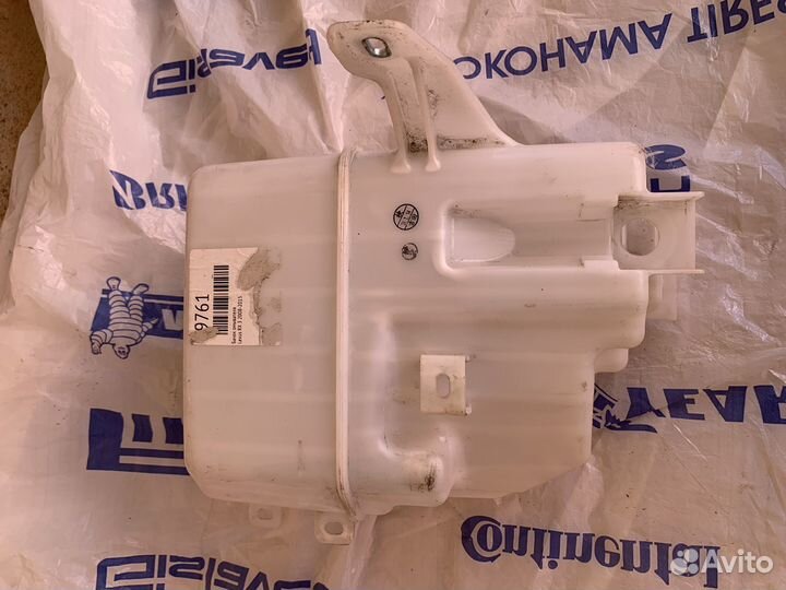 Бачок стеклоомывателя lexus RX 3 2008-2015