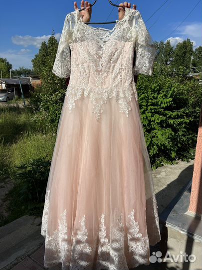 Платье свадебное