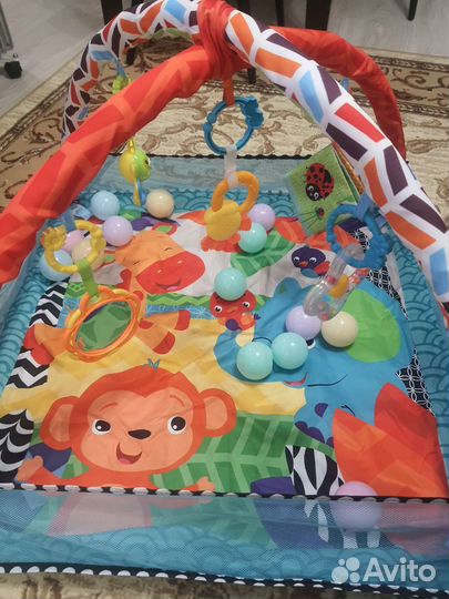 Развивающий коврик /мобиль на кроватку