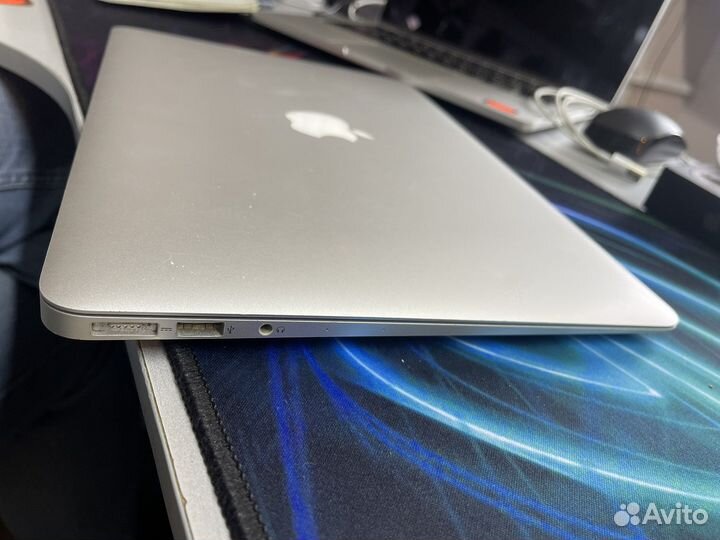 Apple MacBook Air 13 2017 i5/8/128