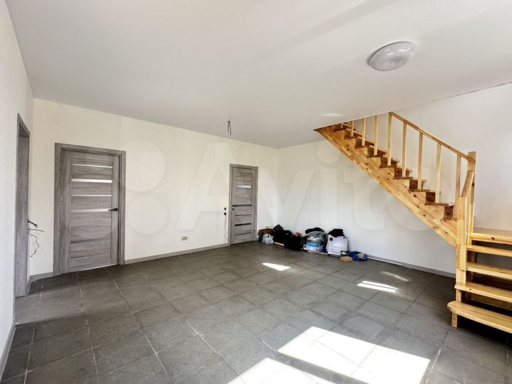 Дом 105 м² на участке 7 сот.