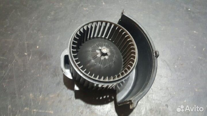 Мотор печки Porsche Cayenne 955 M48.50 06