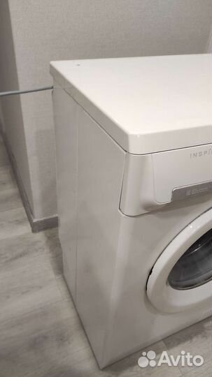 Стиральная машина автомат с баком