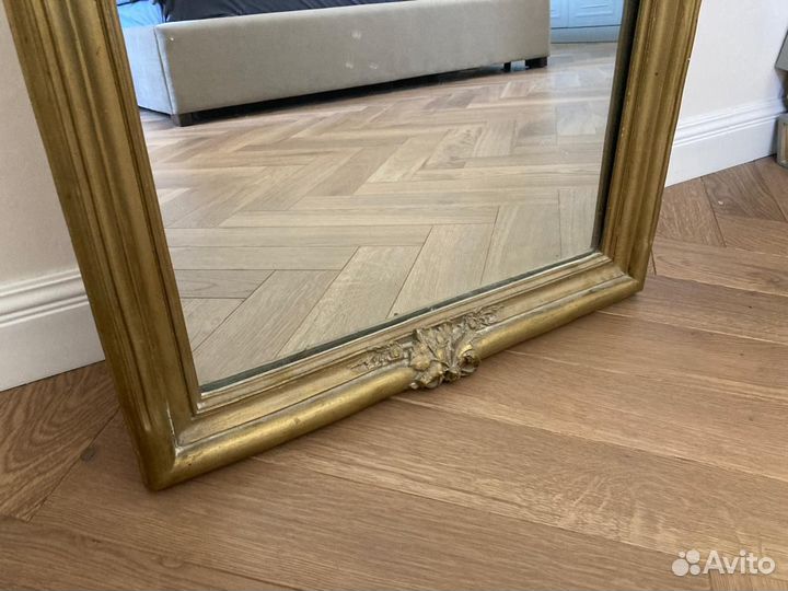 Консоль с зеркалом