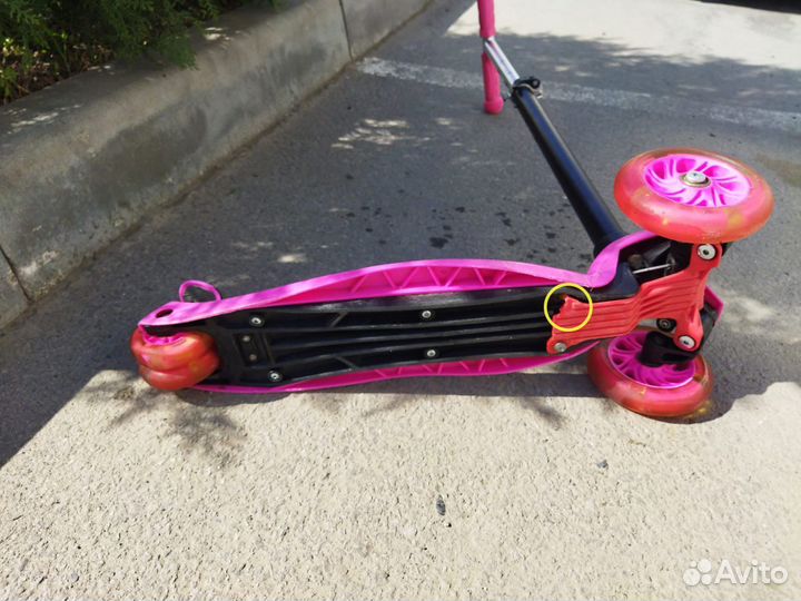 Самокат трехколесный, LED колёса