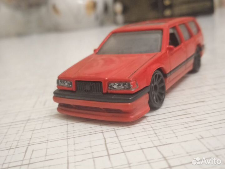 Maшинки Hot wheels