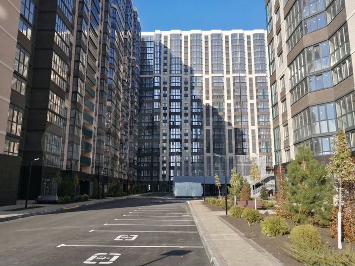 2-к. квартира, 68,3 м², 17/24 эт.