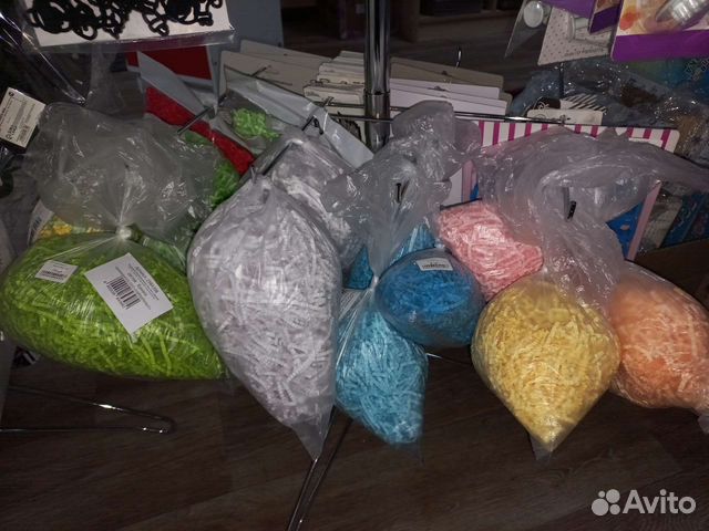 Бумажный наполнитель для подарков