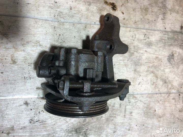 Насос гидроусилителя руля Kia Spectra 1.6 S6D 2008