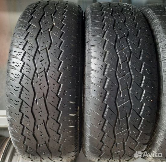 Toyo Open Country A/T 215/65 R16