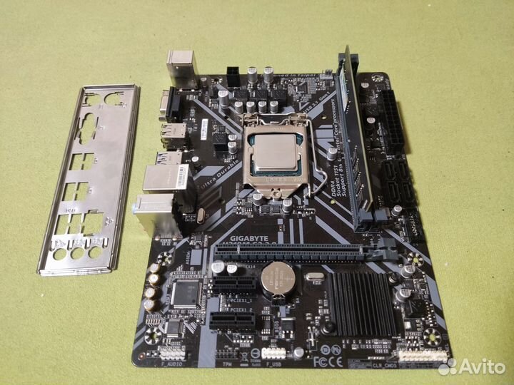 Комплект H310M S2 + Pentium G4400 + 8 гб