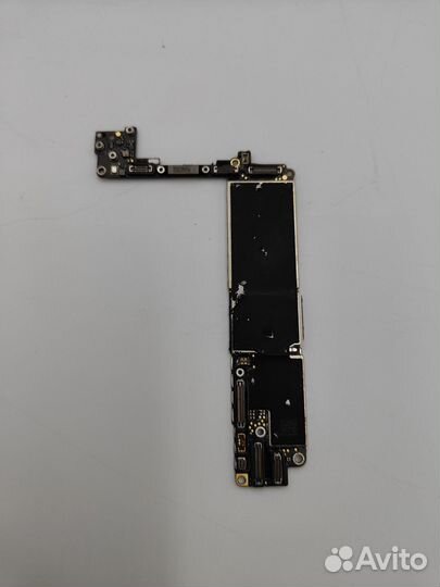 Нерабочая плата iPhone 8 на запчасти или восстанов
