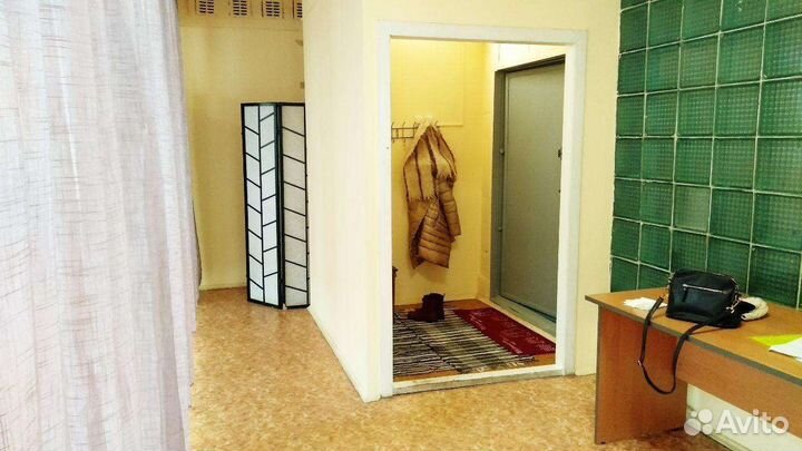 Большой зал в центре для телесных практик