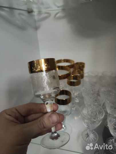 Бокалы и рюмки