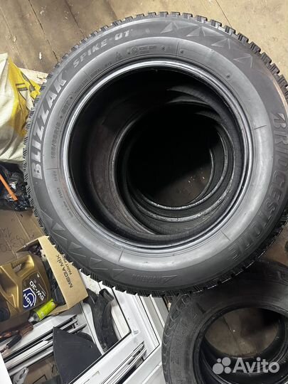 Bridgestone Blizzak Spike-01 185/65 R15 88T