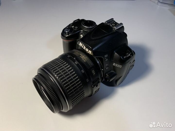 Фотоаппарат зеркальный Nikon D3000