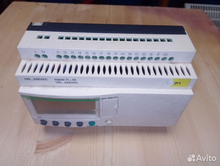 Интеллектуальное реле Schneider Electric SR3B261FU