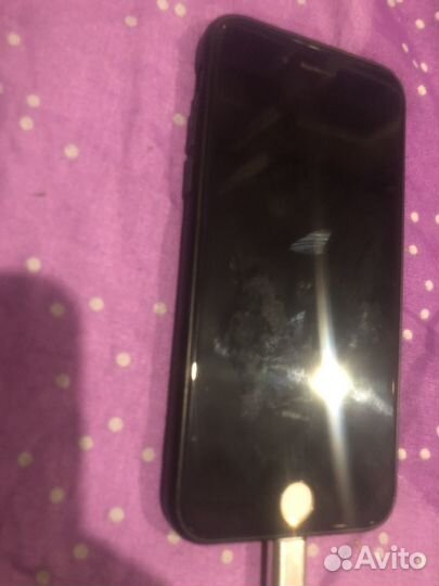 iPhone 8, 64 ГБ