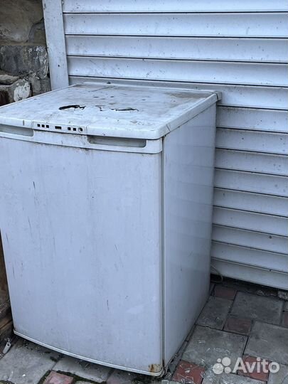Морозильник на запчасти