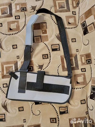 Бандаж на плечевой сустав