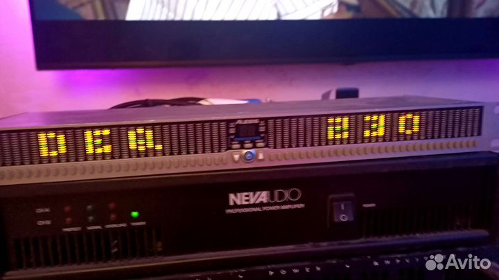 Эквалайзер Alesis DEQ230